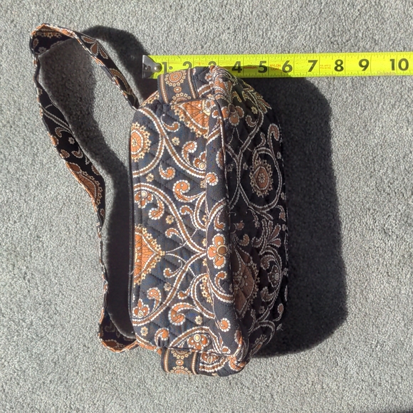 Vera Bradley Caffe Latte Maggie - Picture 5 of 7